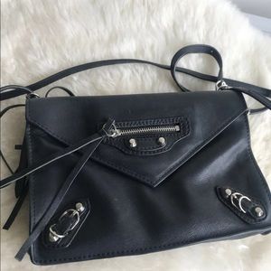 Black Cross body